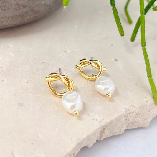 Love Knot Earrings - Gold